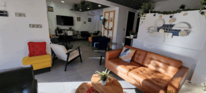 B&W - Cozy Venue -Nicosia